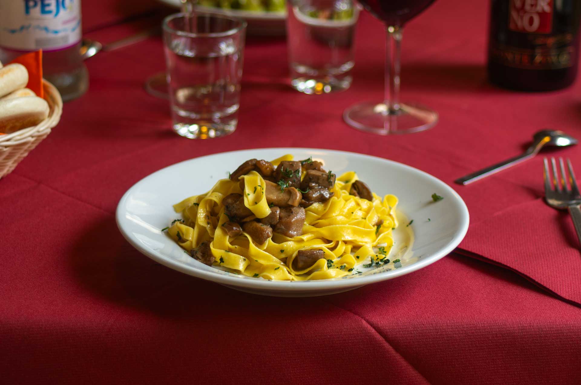 Crop_Tagliatelle_Porcini